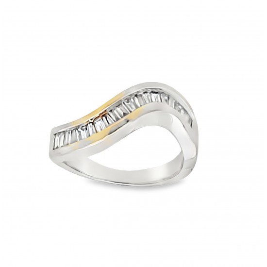 Pre Owned 18ct White Gold Diamond Twist Eternity Ring ZB212